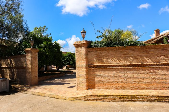 Image No.49-4 Bed Villa for sale
