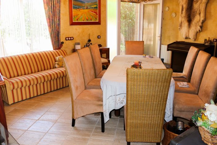 Image No.9-4 Bed Villa for sale