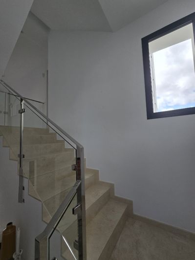 Image No.17-3 Bed Villa for sale