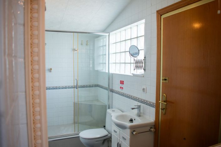 Image No.33-3 Bed Villa for sale