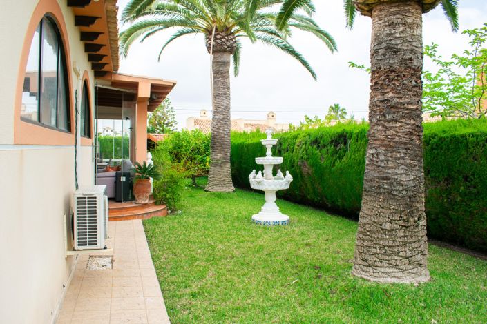 Image No.9-Villa de 3 chambres à vendre à Orihuela Costa