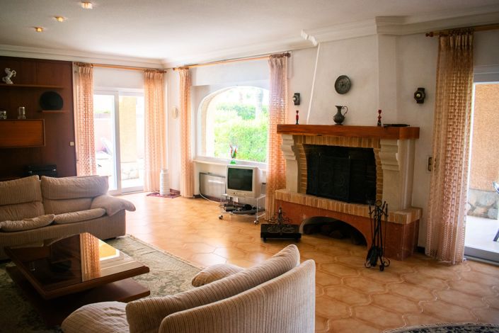 Image No.19-3 Bed Villa for sale