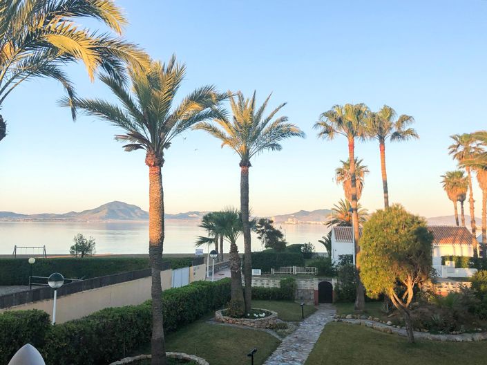 Image No.3-3 Bed Villa for sale