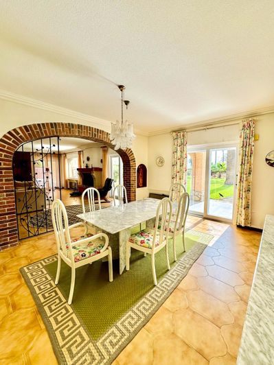 Image No.23-3 Bed Villa for sale
