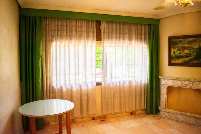 Image No.39-5 Bed Villa for sale