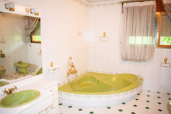 Image No.45-5 Bed Villa for sale