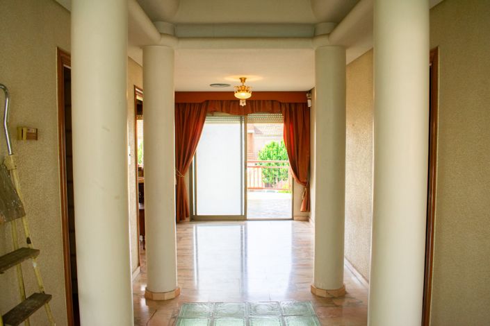 Image No.51-5 Bed Villa for sale