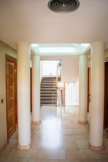 Image No.8-5 Bed Villa for sale