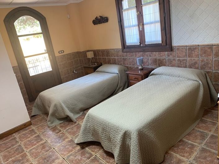 Image No.20-6 Bed Villa for sale