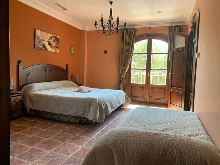 Image No.29-6 Bed Villa for sale