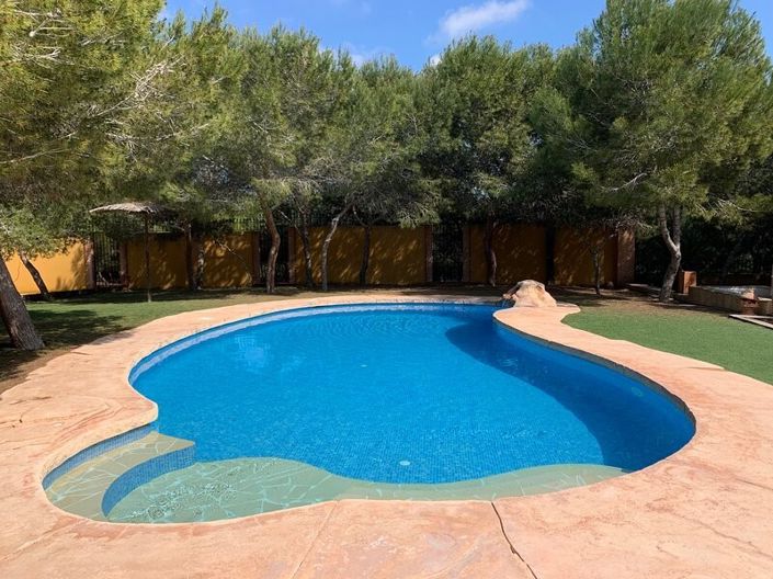 Image No.38-6 Bed Villa for sale