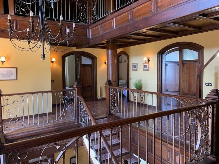 Image No.9-6 Bed Villa for sale