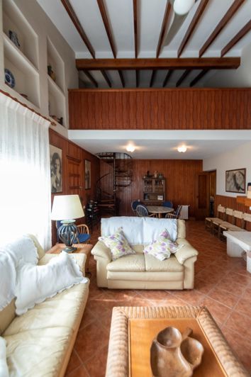 Image No.15-5 Bed Villa for sale