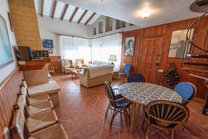 Image No.19-5 Bed Villa for sale