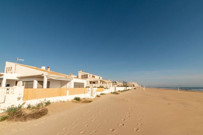 Image No.3-5 Bed Villa for sale