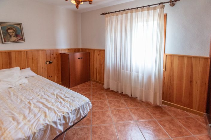 Image No.35-5 Bed Villa for sale