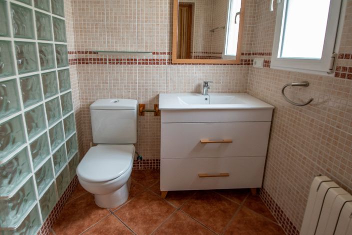 Image No.50-5 Bed Villa for sale