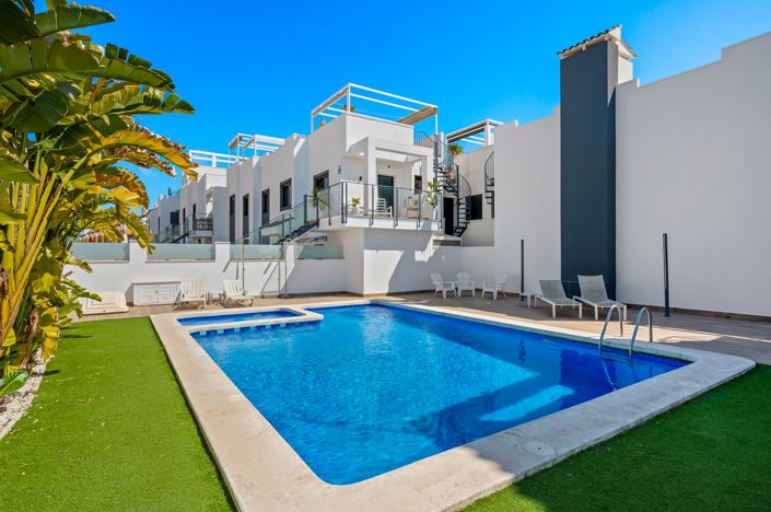 Image No.25-2 Bed Apartment for sale