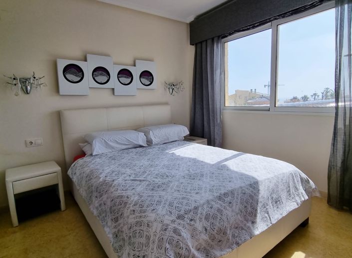 Image No.15-5 Bed Villa for sale