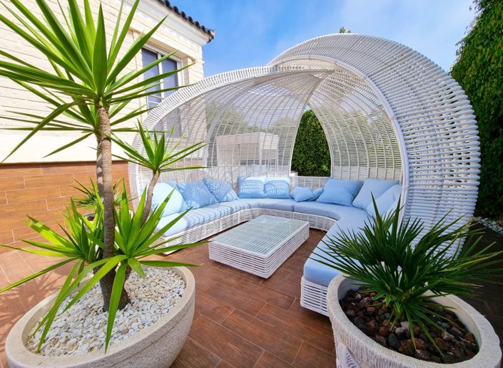 Image No.10-5 Bed Villa for sale