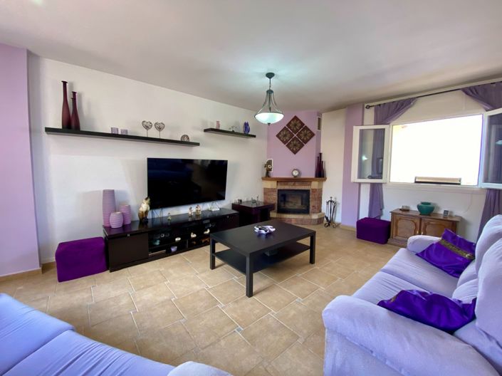 Image No.14-3 Bed Villa for sale