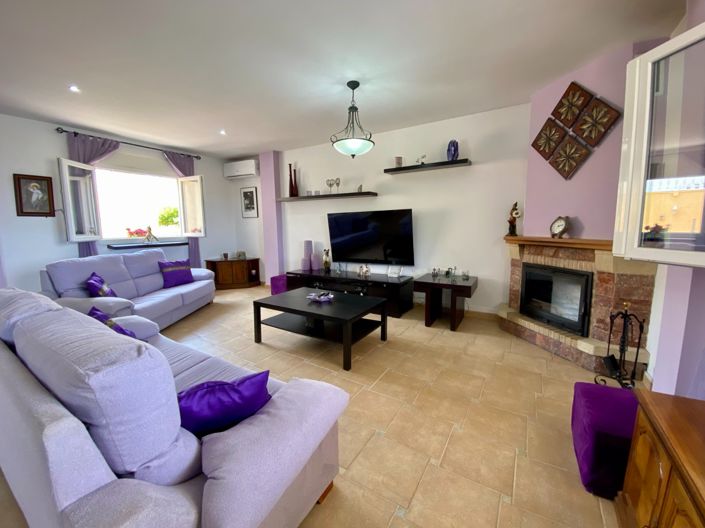 Image No.3-3 Bed Villa for sale