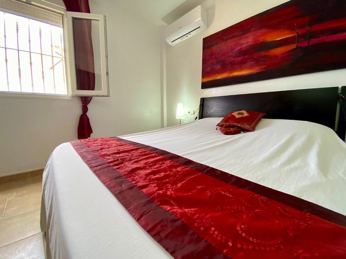 Image No.27-3 Bed Villa for sale