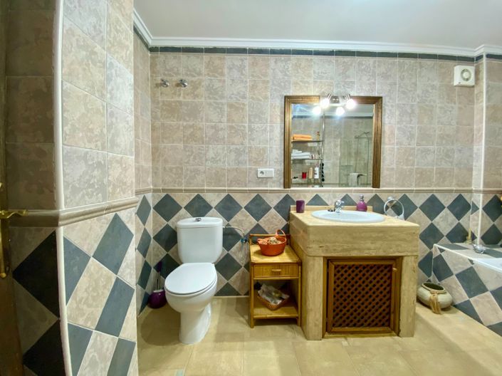 Image No.42-3 Bed Villa for sale