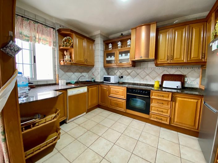 Image No.16-3 Bed Apartment for sale