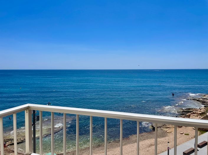 Image No.10-3 Bed Apartment for sale