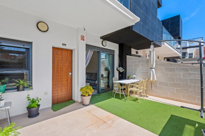 Image No.4-3 Bed Townhouse for sale