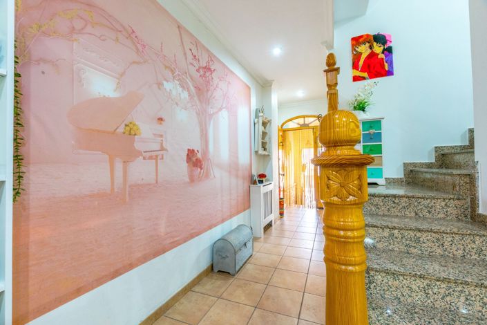 Image No.14-3 Bed Townhouse for sale