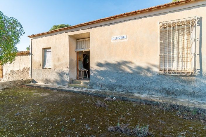 Image No.5-3 Bed Property for sale