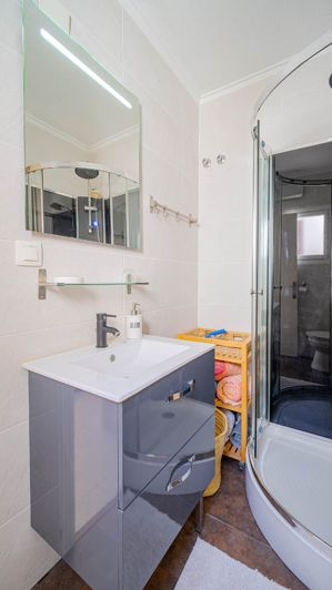 Image No.13-1 Bed Apartment for sale