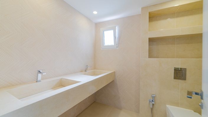 Image No.17-6 Bed Villa for sale