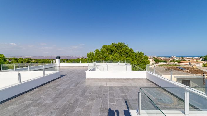 Image No.44-6 Bed Villa for sale