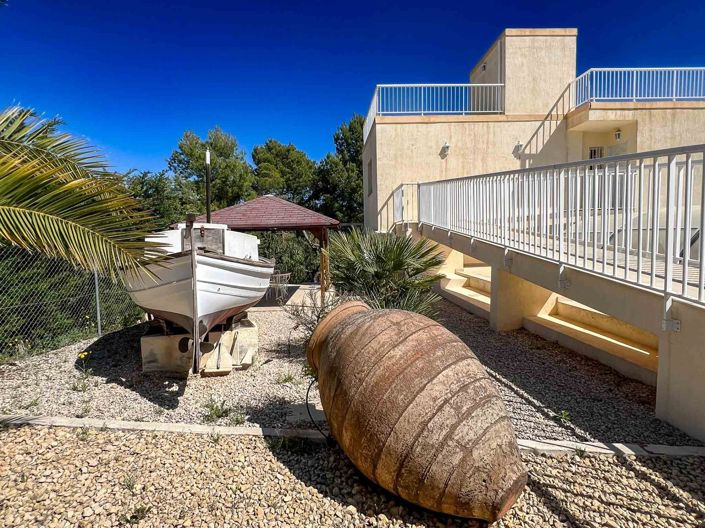 Image No.18-5 Bed Villa for sale