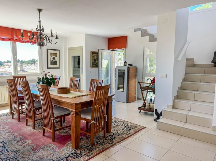Image No.34-5 Bed Villa for sale