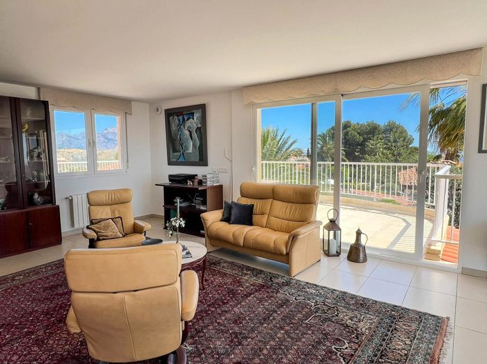 Image No.39-4 Bed Villa for sale