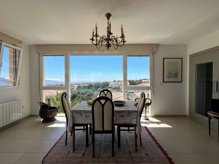 Image No.41-4 Bed Villa for sale