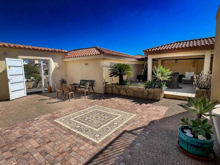 Image No.10-4 Bed Villa for sale