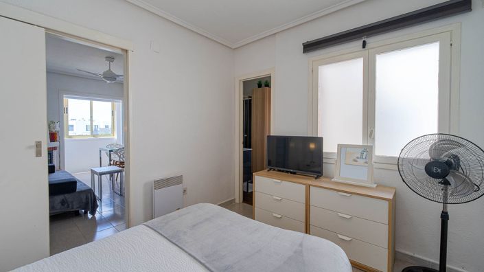 Image No.12-1 Bed Apartment for sale