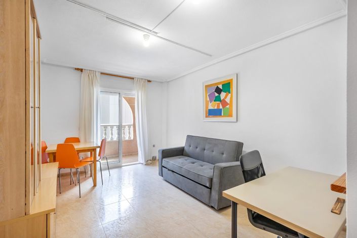 Image No.3-Studio à vendre à Torrevieja