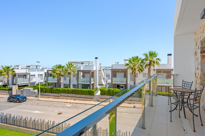 Image No.28-3 Bed Apartment for sale