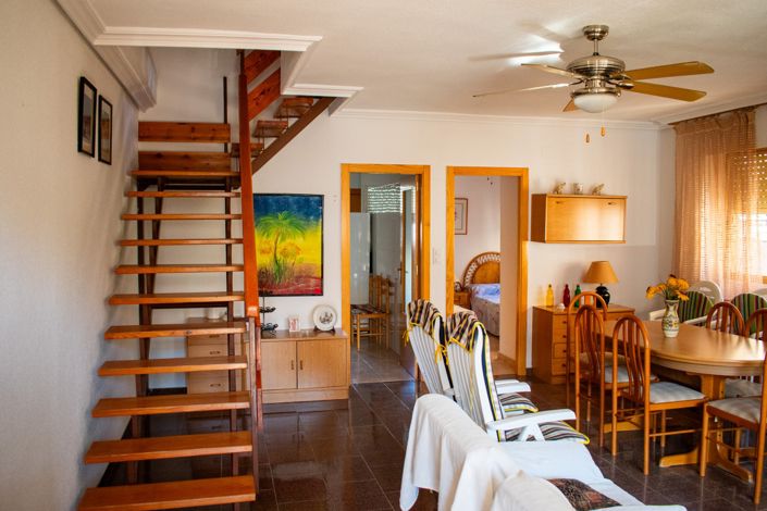 Image No.14-5 Bed Townhouse for sale