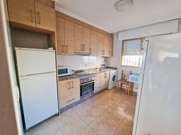 Image No.15-5 Bed Townhouse for sale
