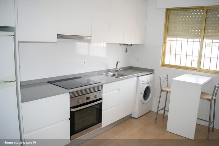 Image No.18-5 Bed Townhouse for sale