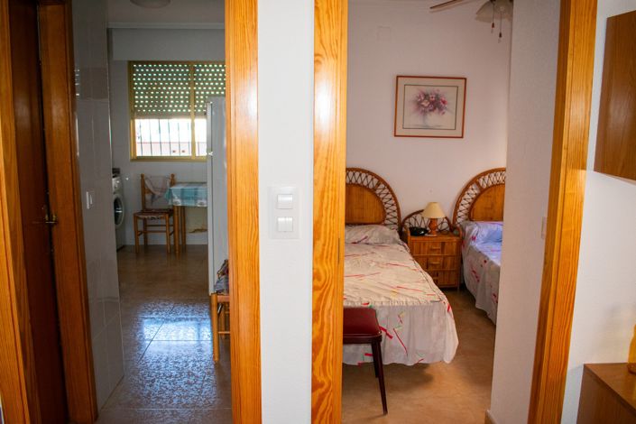 Image No.20-5 Bed Townhouse for sale