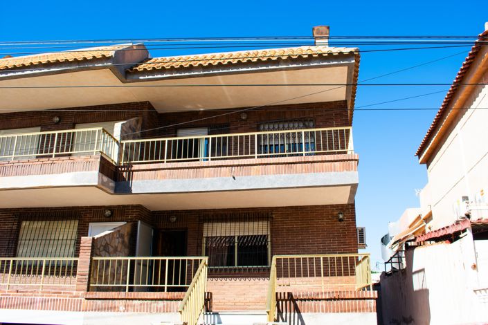 Image No.3-5 Bed Townhouse for sale