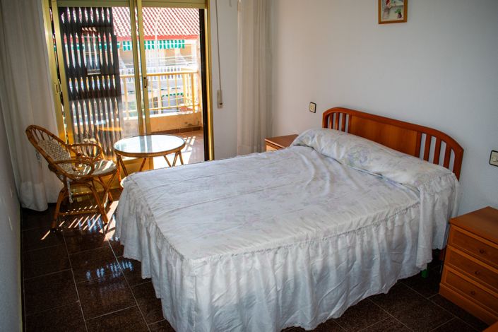 Image No.24-5 Bed Townhouse for sale